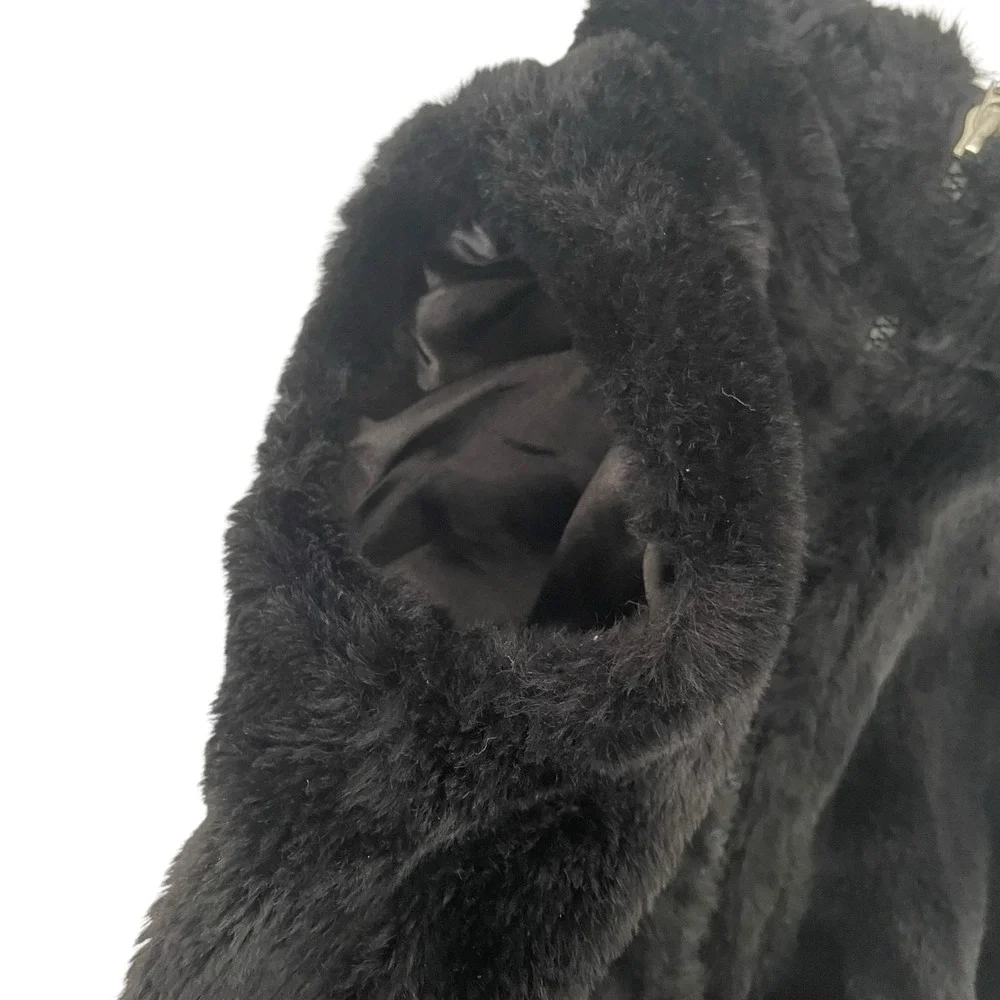 Urban Republic Girls Faux Fur Vest Size 3T Black Full Zip Up‎ Warm Cozy Jacket